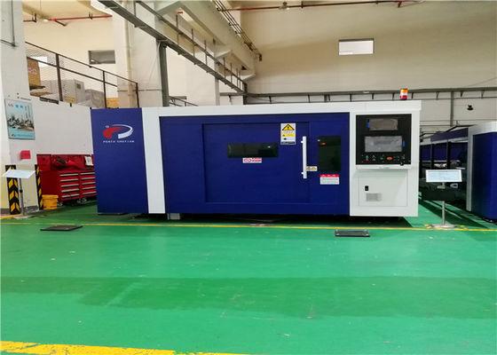 Metal Sheet Fiber Laser Cutting Machine 2400W CNC Control System