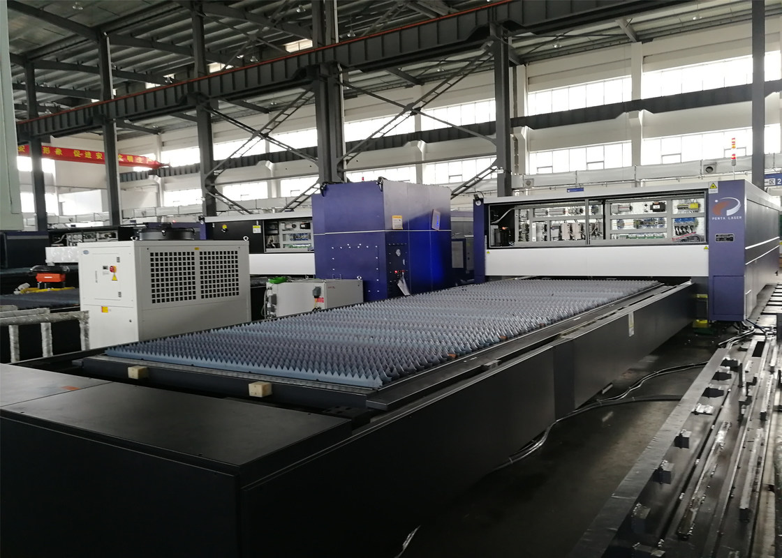 6000W Industrial Cnc Laser Cutting Machine Penta Fiber Bolt Raycus