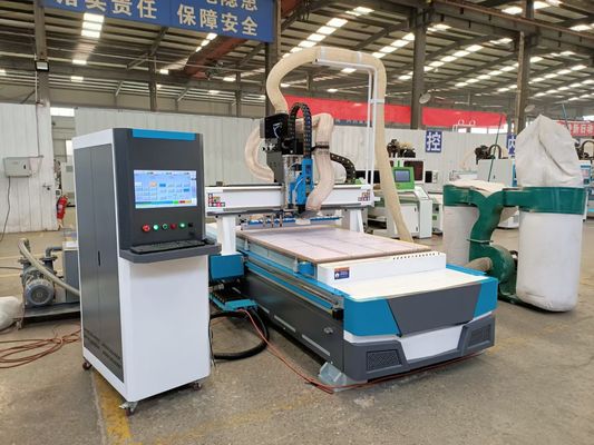 AC380V Industrial ATC CNC Router Machine Auto Tools Changing CE